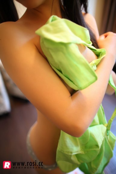 皇冠新2网址-第955章 谁看你都是西施(图2) 新2手机网址